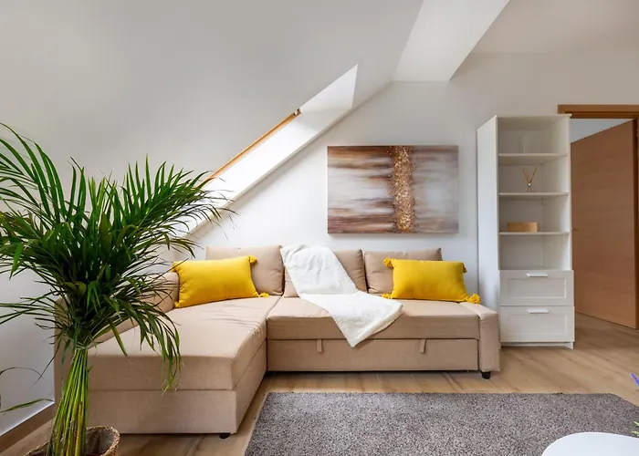 Penthouse By Stn Apartman *