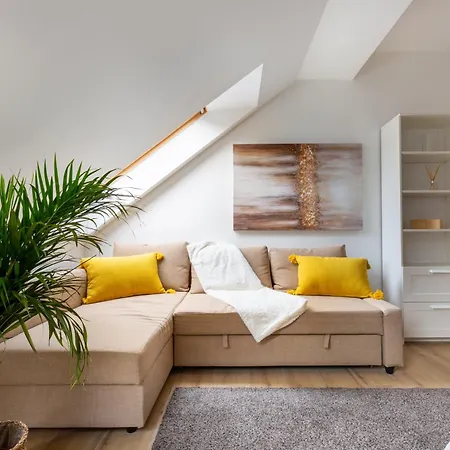 Penthouse By Stn Apartment *