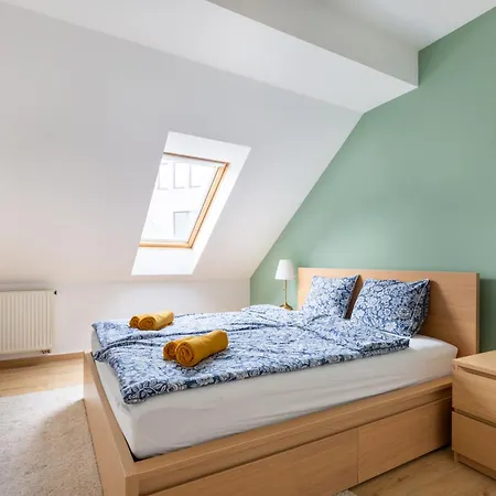 Penthouse By Stn Apartment Budapest